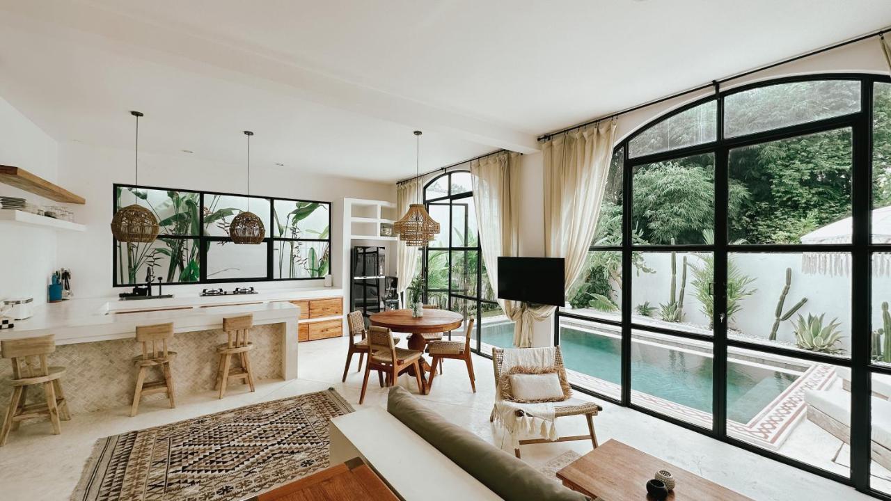 Villa Akhila Canggu Exteriör bild